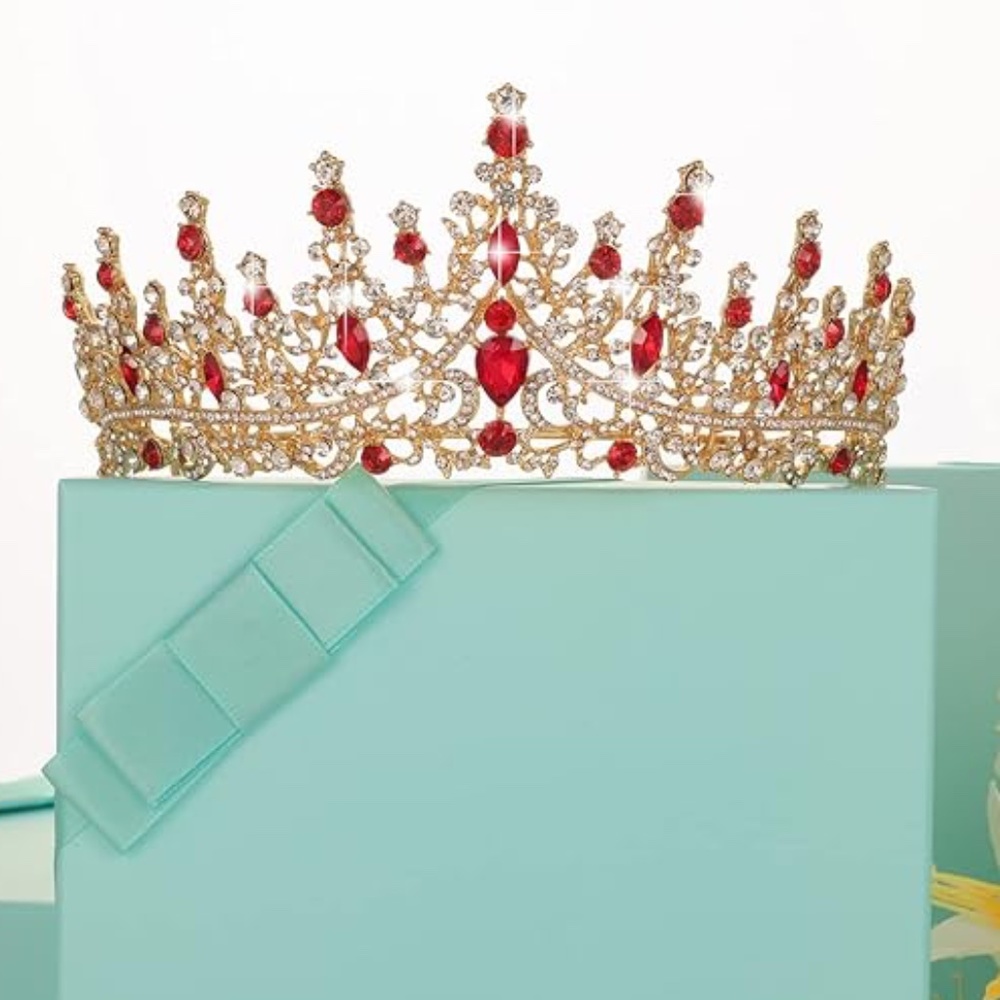 Wedding Crown Tiara - Picture 15 of 15